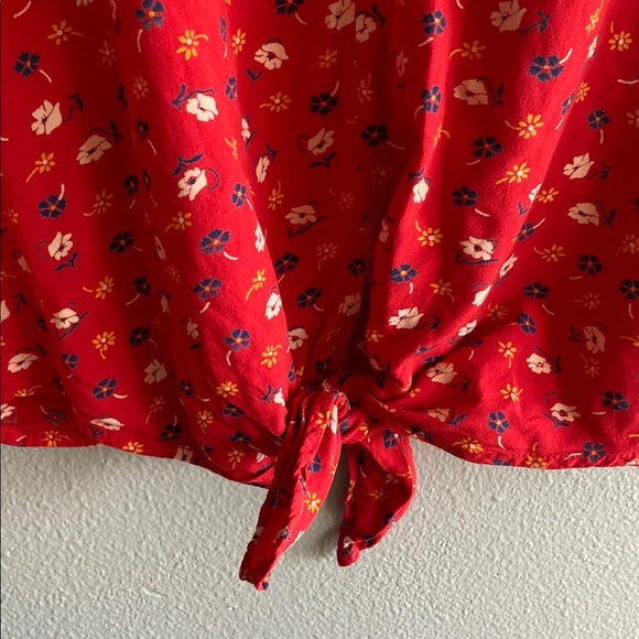 Madewell Red Tie Front Short Sleeve Blouse - Picture 4 of 5